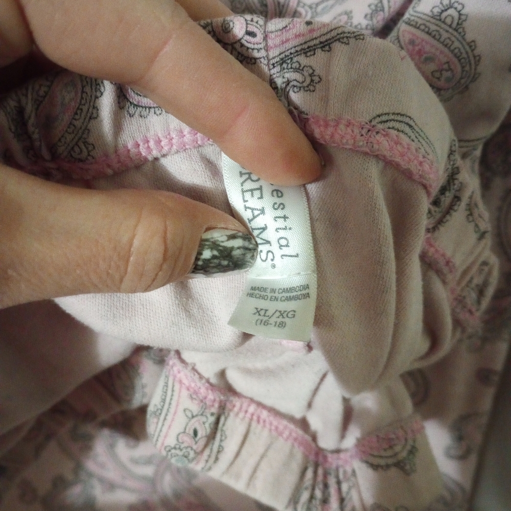Paisley Print pajama Pants in Pink and Gray - Picture 2 of 2